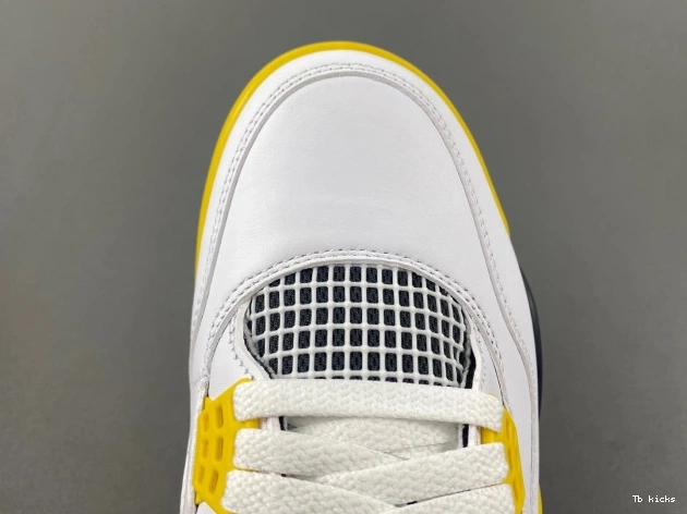 Reps TBK Air WNNS Jordan Sulfur 4 AQ9129-101 Vivid 0813